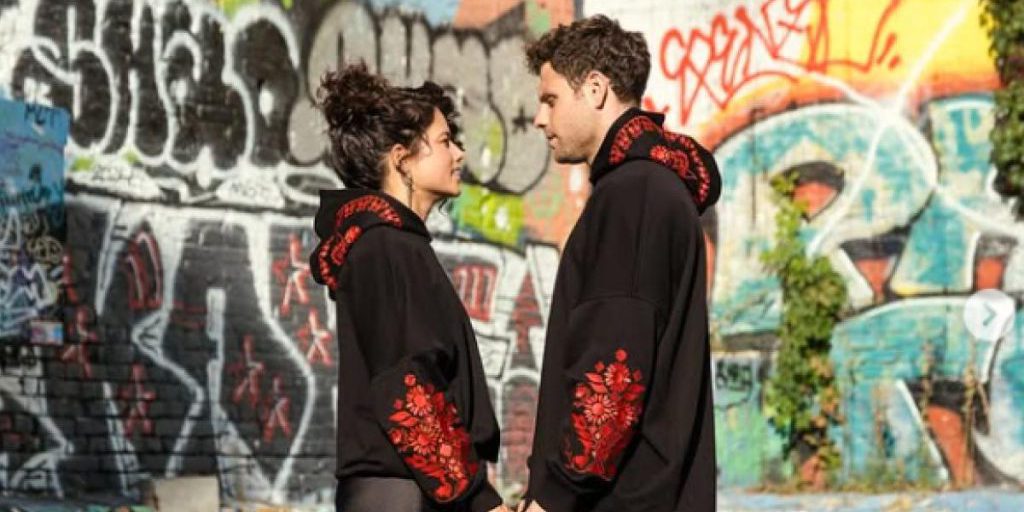 La moglie della star di "Kiev di giorno e di notte" parla apertamente della sua gelosia sul palco