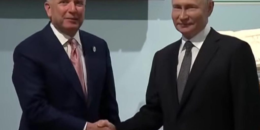 Uitkoff visiterà Mosca lunedì, secondo fonti CNN