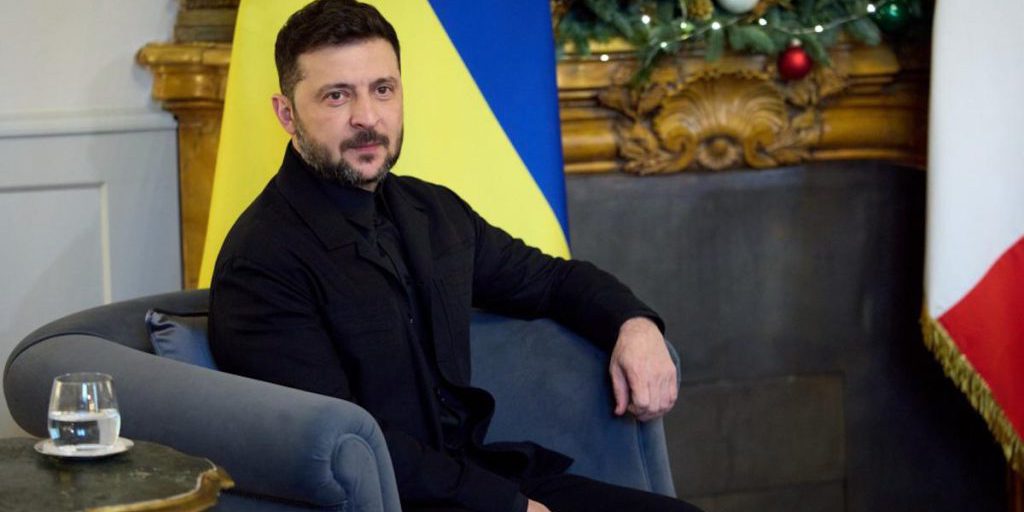 Zelensky: accordo di pace quasi al 90%, indica possibile data di fine conflitto