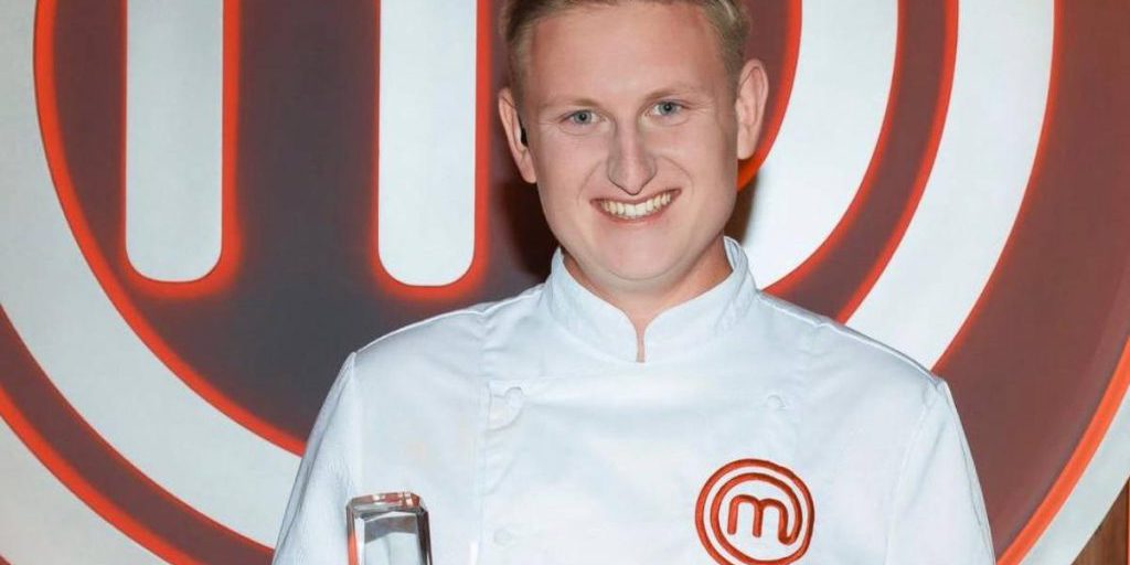 Vincitore della 16ª stagione di MasterChef: premiato per i suoi piatti