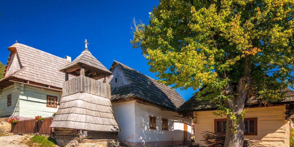 Villaggio delle Carpatine rinuncia allo status UNESCO per limitare l'afflusso turistico