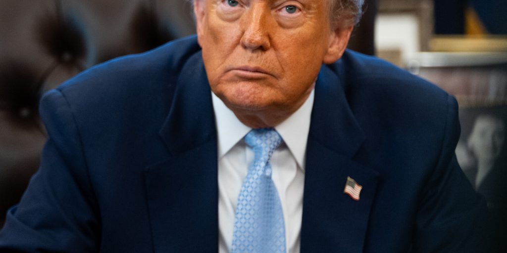 Presidente chiede ai legislatori di costringere il Dipartimento di Giustizia a consegnare documenti, ma non aveva bisogno del loro consenso