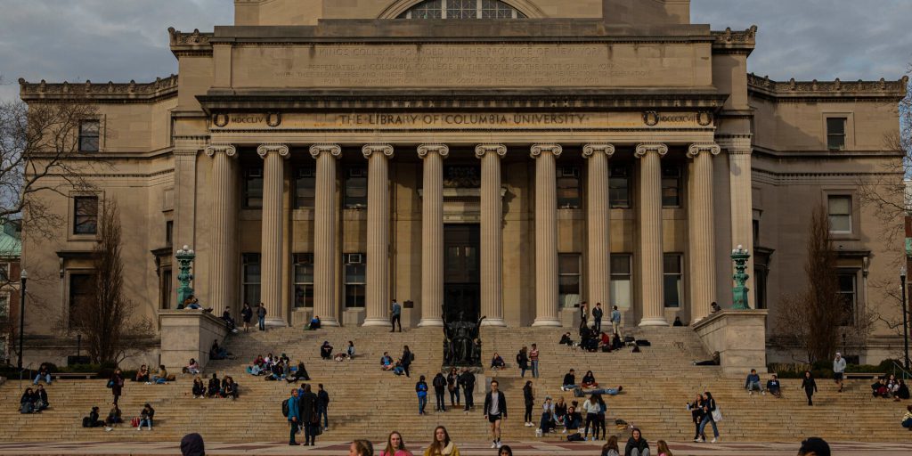 Iscrizione di studenti internazionali in calo questo autunno, secondo sondaggio