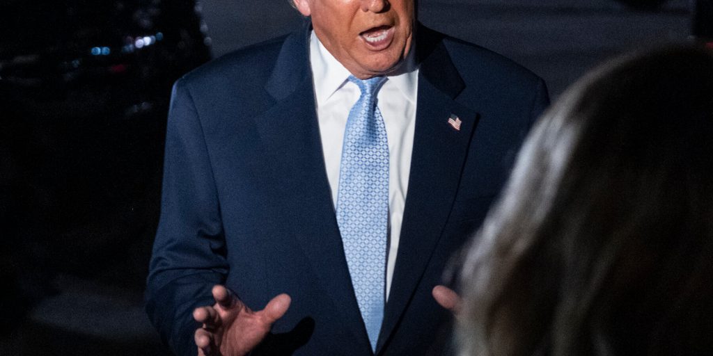 Trump invita i repubblicani della Camera a votare per rendere pubblici i documenti di Jeffrey Epstein