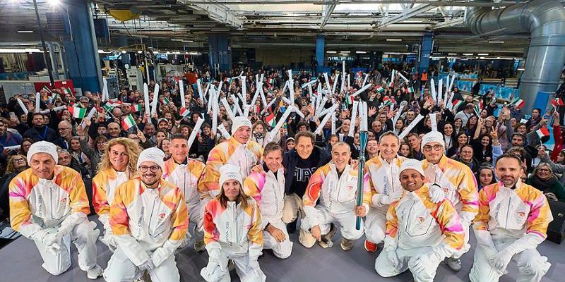 Fiamma olimpica accesa a Mirafiori: Torino si prepara per Milano‑Cortina 2026