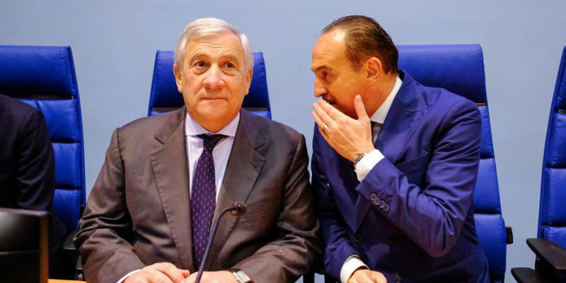 Tajani a La Stampa: difesa della stampa e preoccupazione per la vendita di Gedi, commenti sul caso Askatasuna