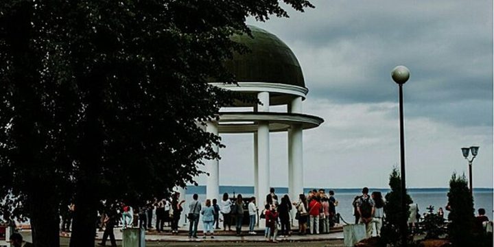 Pianoforte Aperto a Petrosavodsk: Un Progetto Culturale di Successo con un Grande Concerto di Gala