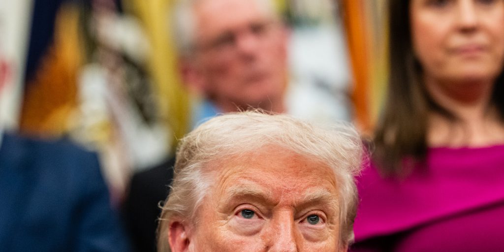 Trump attacca Rob Reiner e altri: la sua seconda amministrazione in pieno fermento