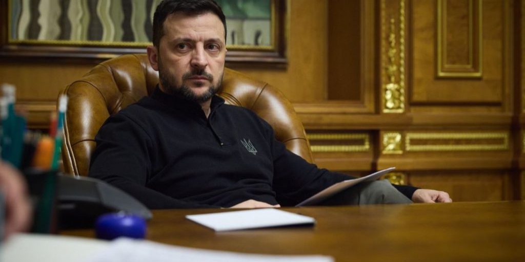 Zelenskyy strongly against giving Russia more territory but ready to meet Putin in Budapest