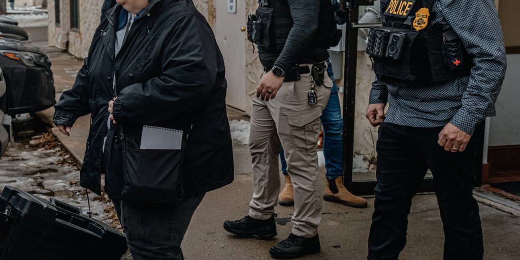 Procuratori federali denunciano frodi per miliardi di dollari nei programmi di assistenza sociale del Minnesota