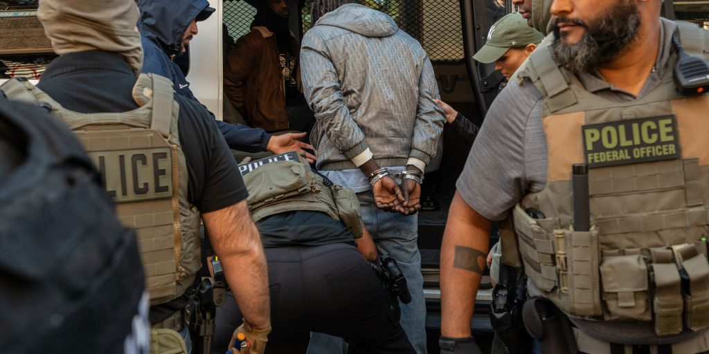 Legislatori statali democratici intendono ostacolare le deportazioni federali