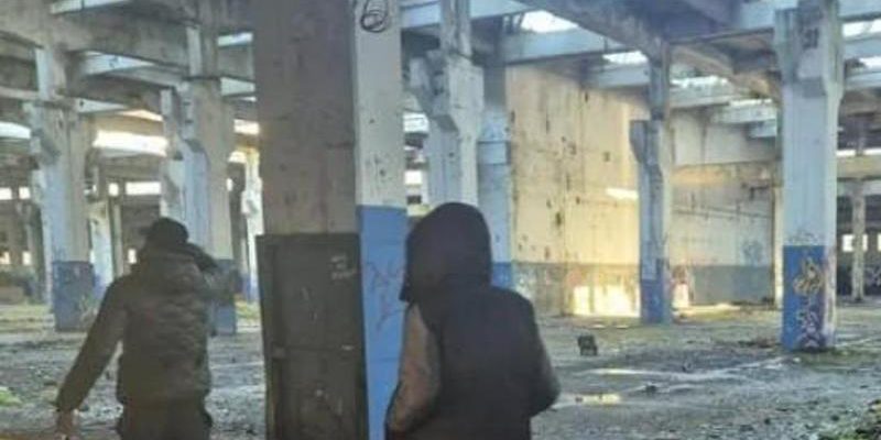 Incendio e intossicazioni: emergenza nell'ex Osi‑Ghia di via Montefeltro