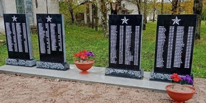 Новый мемориал появился в Пыталово