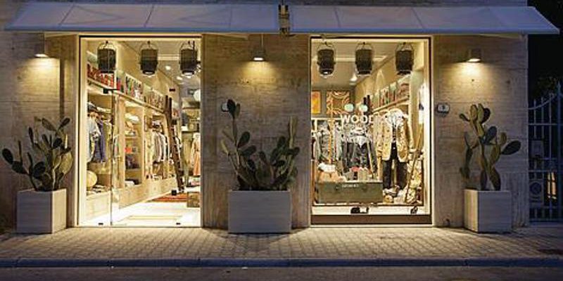 Woolrich: 139 lavoratori a rischio a Bologna e Milano costretti a trasferirsi a Torino