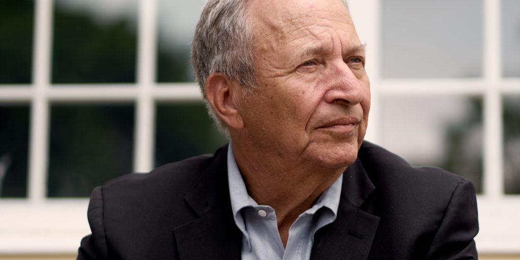 Harvard avvia indagine su comunicazioni tra ex presidente Summers e Jeffrey Epstein