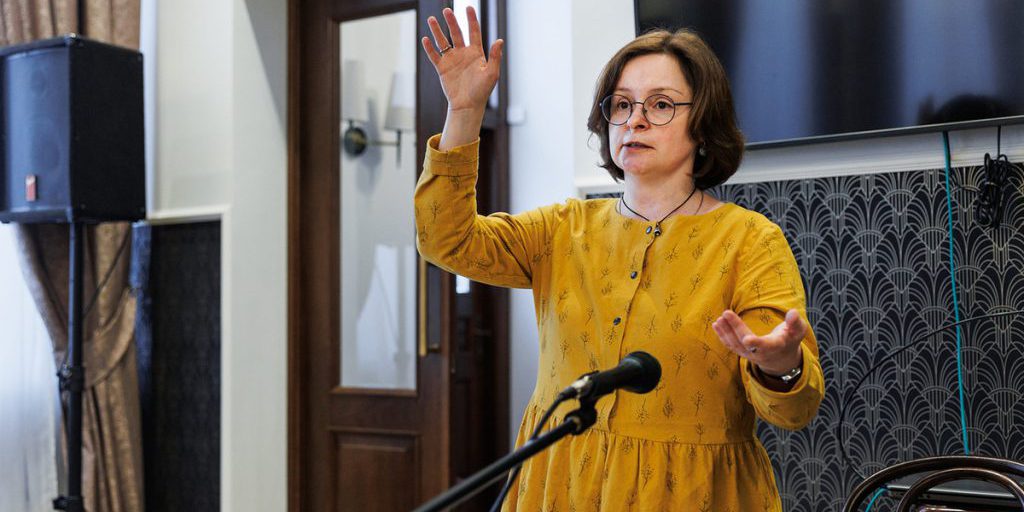 "Ясная Поляна: il club letterario che rivoluziona la scena culturale russa"