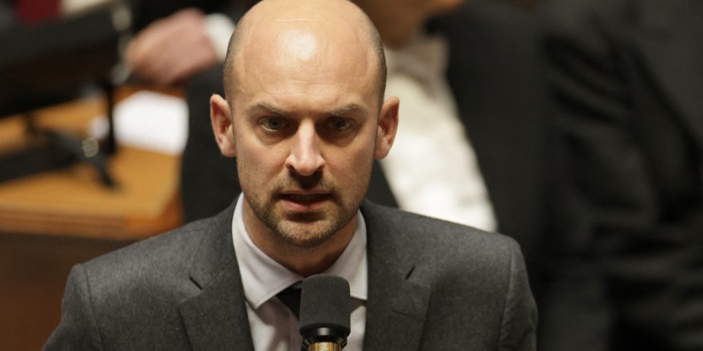 Barrot: la pace europea ha un prezzo, l'Europa deve rafforzare le difese contro la Russia