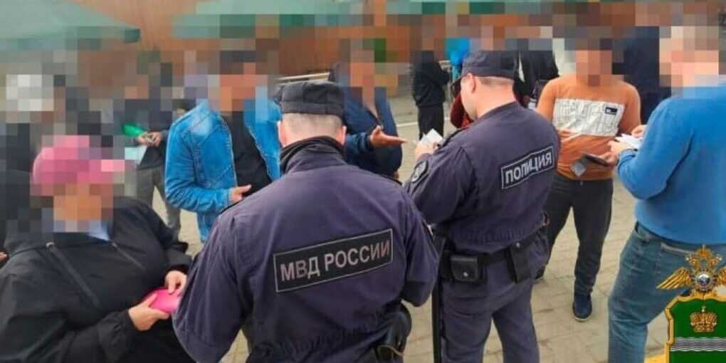 Migranti irregolari in Russia: 14 casi identificati a Obninsk, sfide e conseguenze per la società