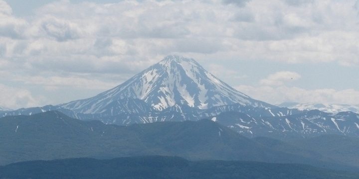 На Камчатке спасатели эвакуировали туристку
