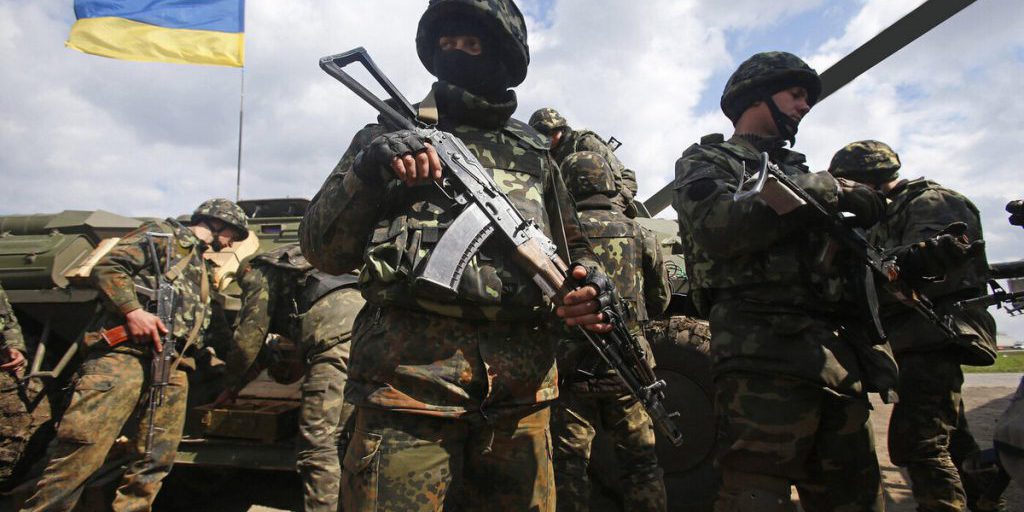 Военные формируют огневой мешок для группировки ВСУ под Харьковом