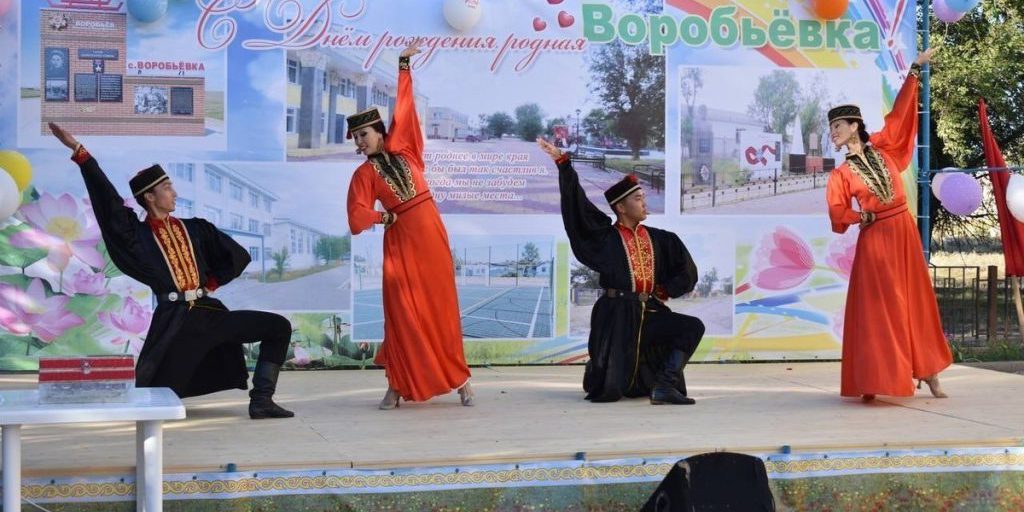 "150° anniversario del villaggio di Vorobevka: celebrazione della storia e tradizione della Calmucchia"