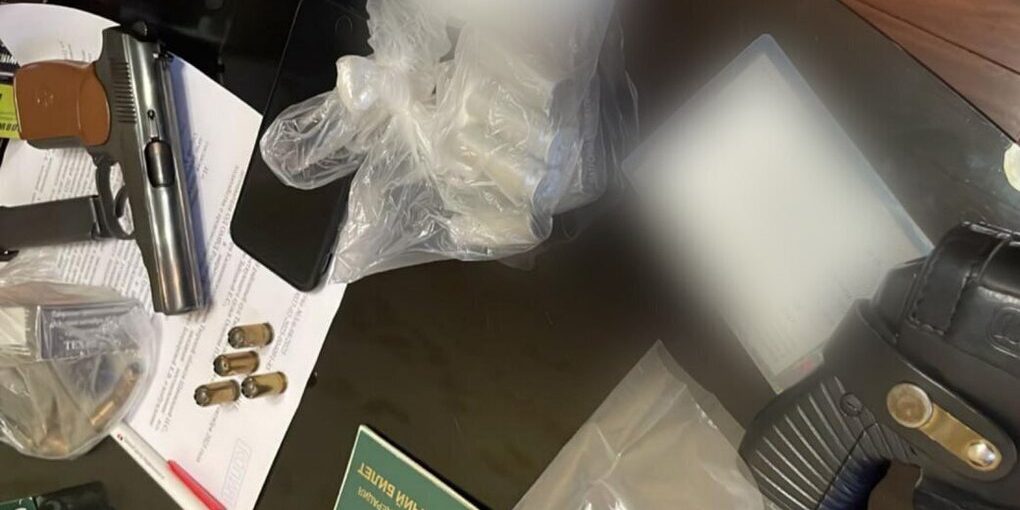 В деревне под Тверью мужчина устроил незаконную охоту на оленя