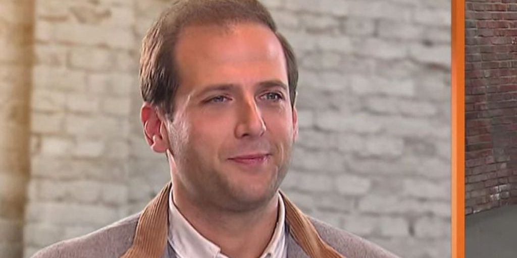 Julian Schmitz‑Avila acquista un orologio Breitling e cambia i suoi piani