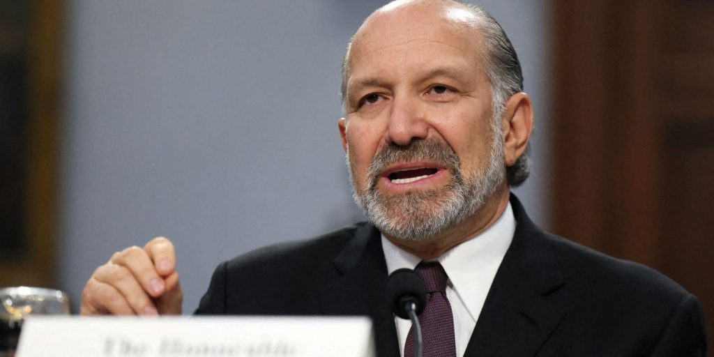 "La possibile acquisizione di Lockheed Martin, Boeing e Palantir: il dibattito sull'intervento statale nell'economia"