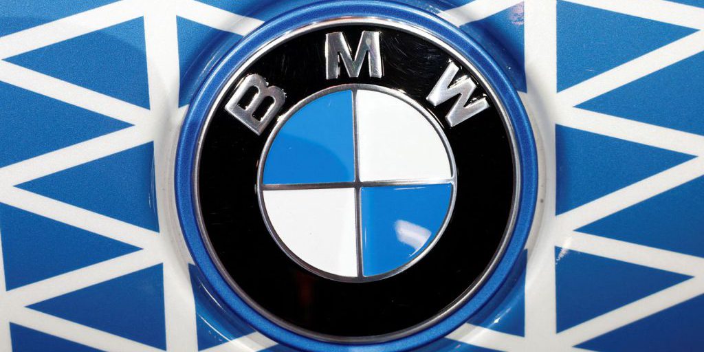 Crisi dell'Industria Automobilistica Tedesca: Impatto sulla Borsa e Possibili Conseguenze Economiche