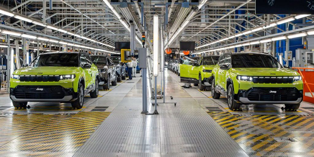 Ripresa dei ricavi per Stellantis nel terzo trimestre con un aumento del 13 percento