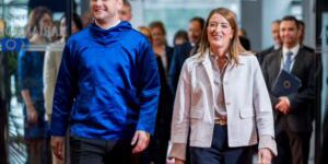 Il Primo Ministro della Groenlandia Jens-Frederik Nielsen alla Eurocamera: Una Nuova Era di Cooperazione con l'Unione Europea