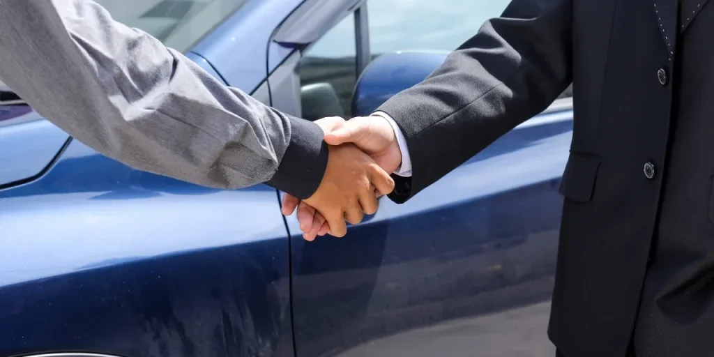 Vendite automobilistiche 2025: crescita generale del 10,96 % ma cali marcati per Fiat, Honda e Dacia