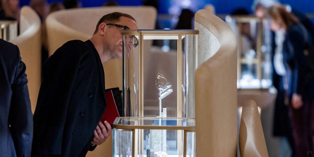 Richemont registra crescita dei ricavi del 11% in trimestre record