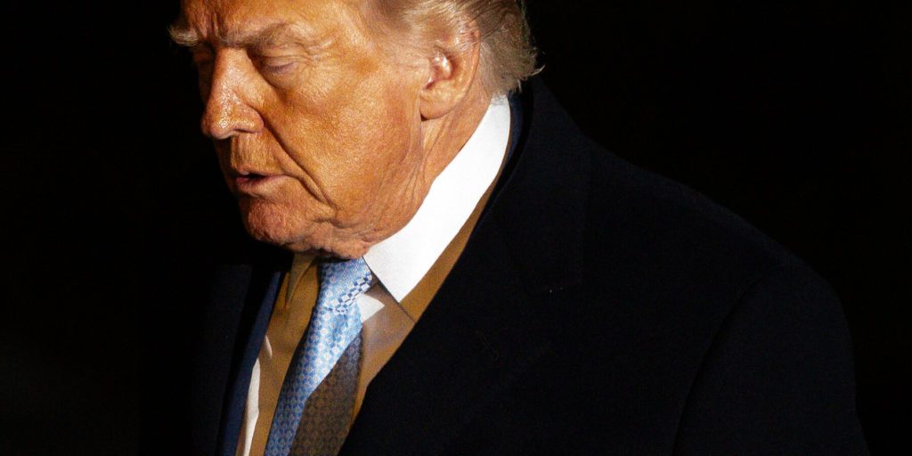 I repubblicani del Congresso iniziano a considerare alternative a Trump