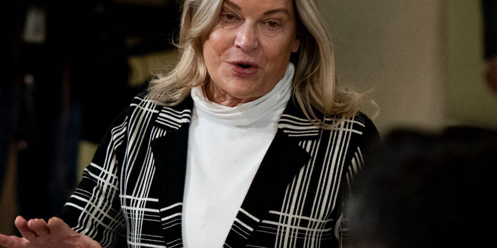 Cynthia Lummis non si candiderà per la rielezione al Senato