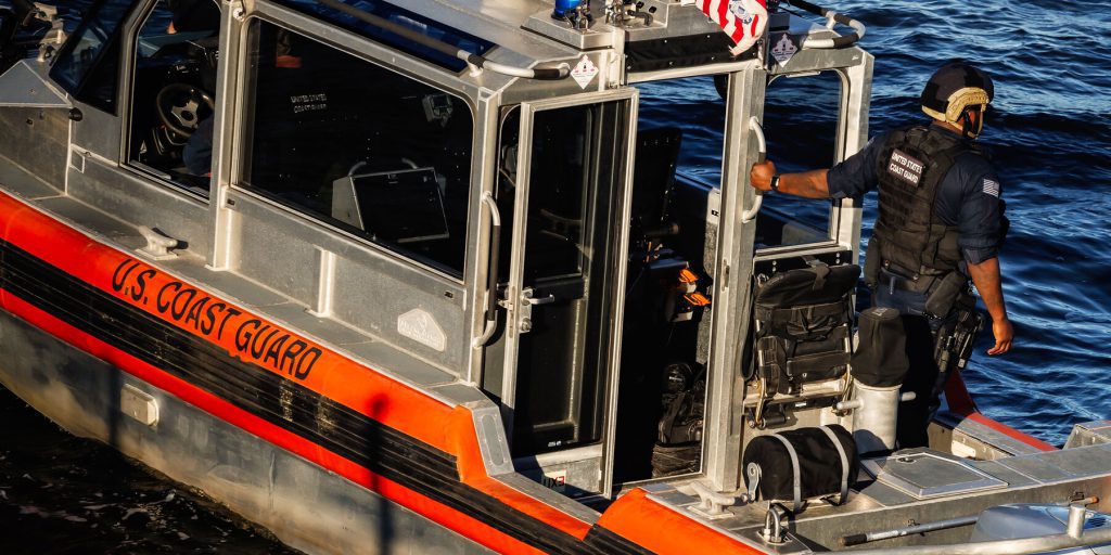 Guardia Costiera USA ispeziona petroliera che trasporta petrolio venezuelano