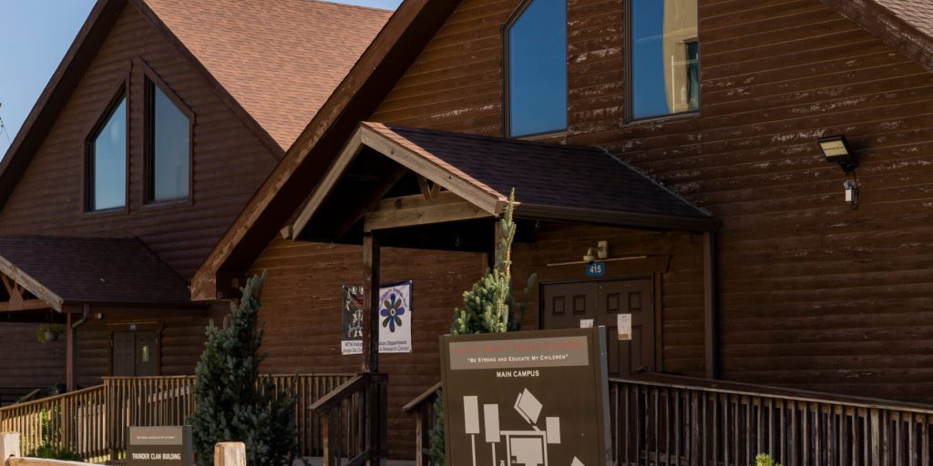 MacKenzie Scott amplia le donazioni alle scuole tribali per contrastare i tagli federali proposti dal governo Trump