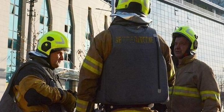 Esplosione nella regione di Kiev: cause e conseguenze di un incidente che preoccupa la sicurezza pubblica e l'ambiente