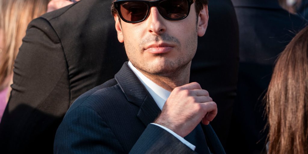 G.O.P. Senators Oppose Trump Watchdog Nominee After Report of Racist Texts