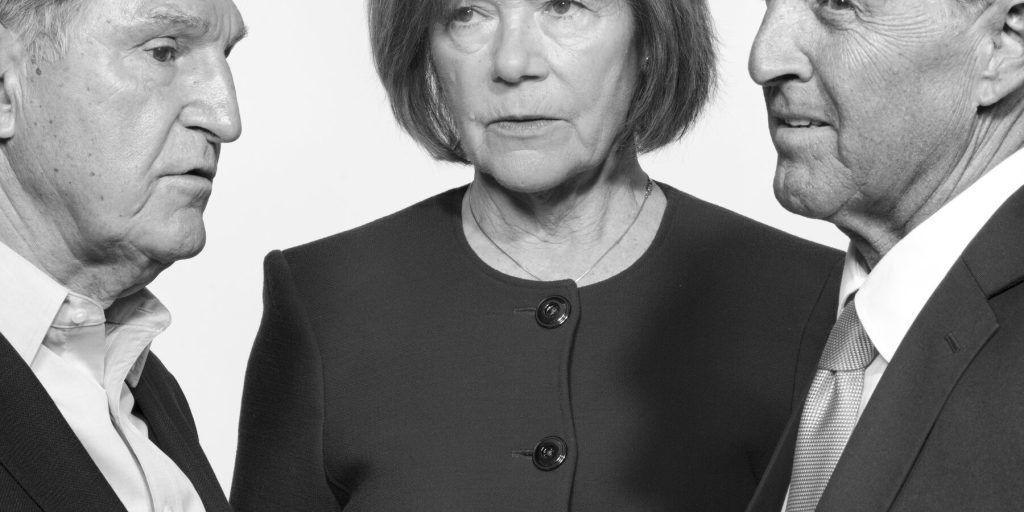 Tre senatori si sono dimessi perché il Congresso non si è opposto a Trump