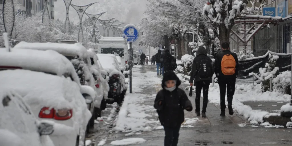 22 province colpite da nevicata di 20‑23 centimetri