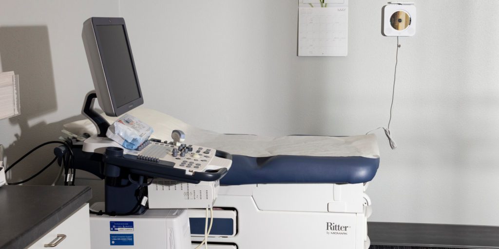 Aborto nuovamente vietato in Nord Dakota: la Corte Suprema annulla decisione precedente