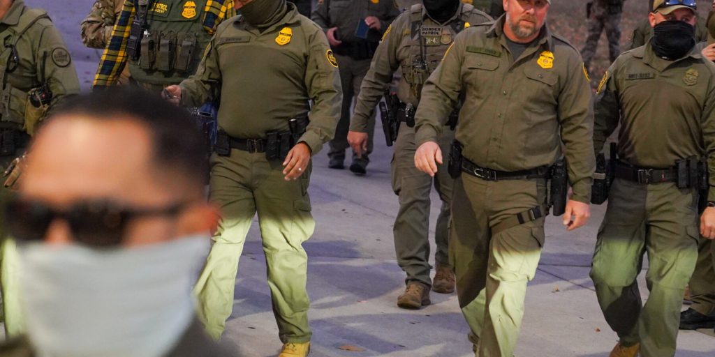 La presenza della Border Patrol in North Carolina divide lo stato swing