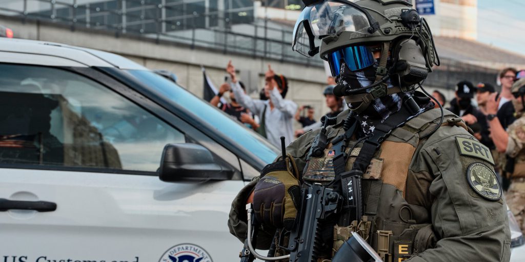 Pelosi Says Police May Arrest Federal Agents Who Violate California Law