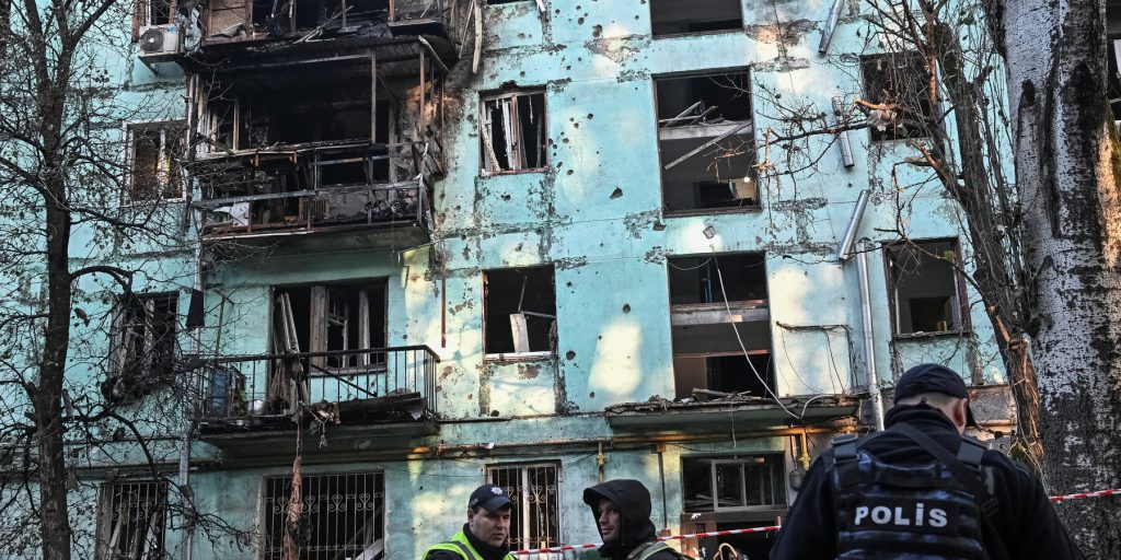 The NATO chief and Trump will discuss support for Ukraine.