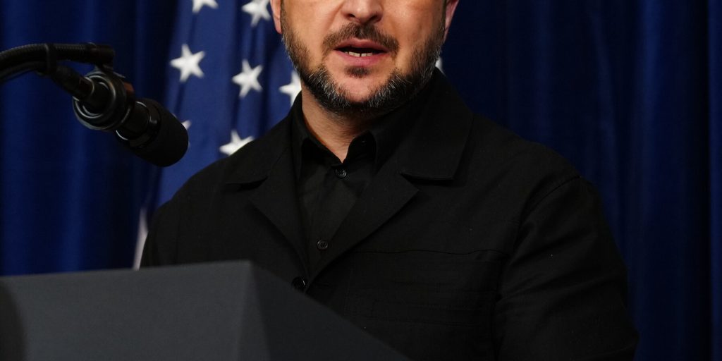 Zelensky e Trump si incontrano a Davos per discutere l'accordo di pace in Ucraina