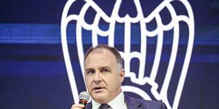 La Manovra Economica Italiana tra Investimenti e Crescita: Una Sfida per il Futuro del Paese