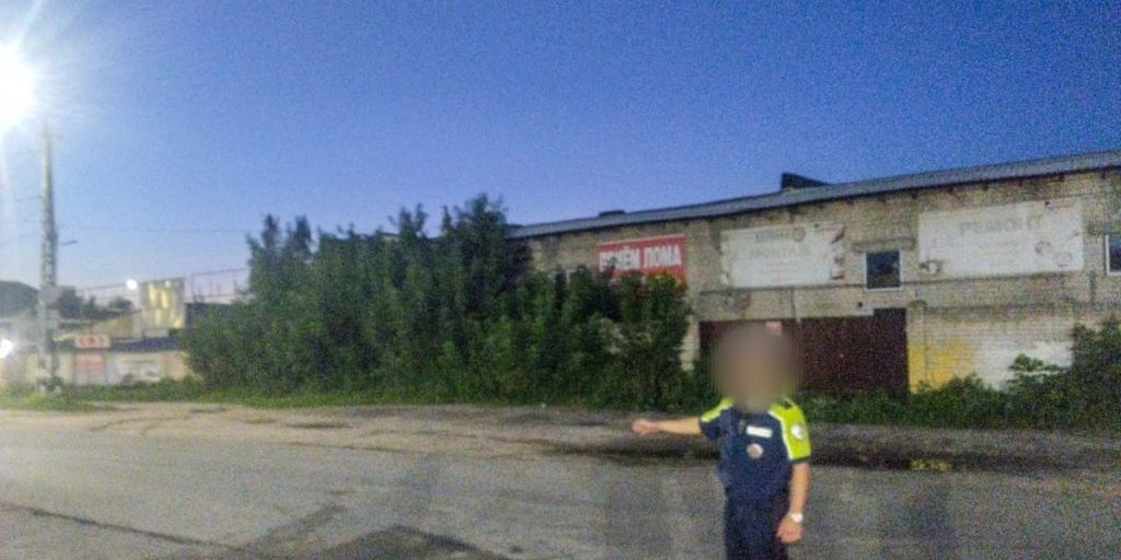 "Autista investe poliziotto e fugge: avviata indagine per identificarlo"