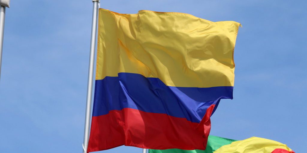 Профессор рассказал, чему обучаются колумбийские преступники на Украине