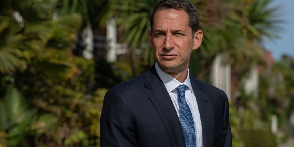 Trump Calls Off Federal Operation in San Francisco